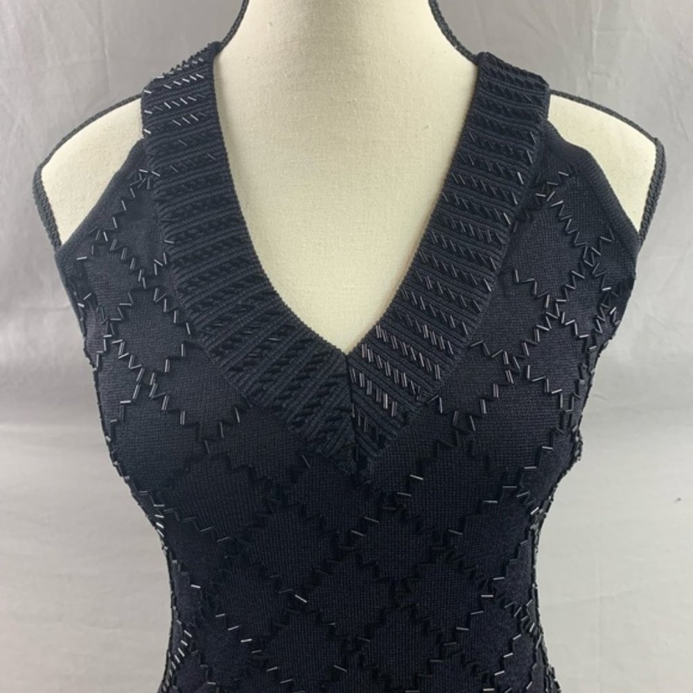 Black Beaded Diamond Lattice Sleeveless V-Neck Knit Tank Top - Picture 7 of 9